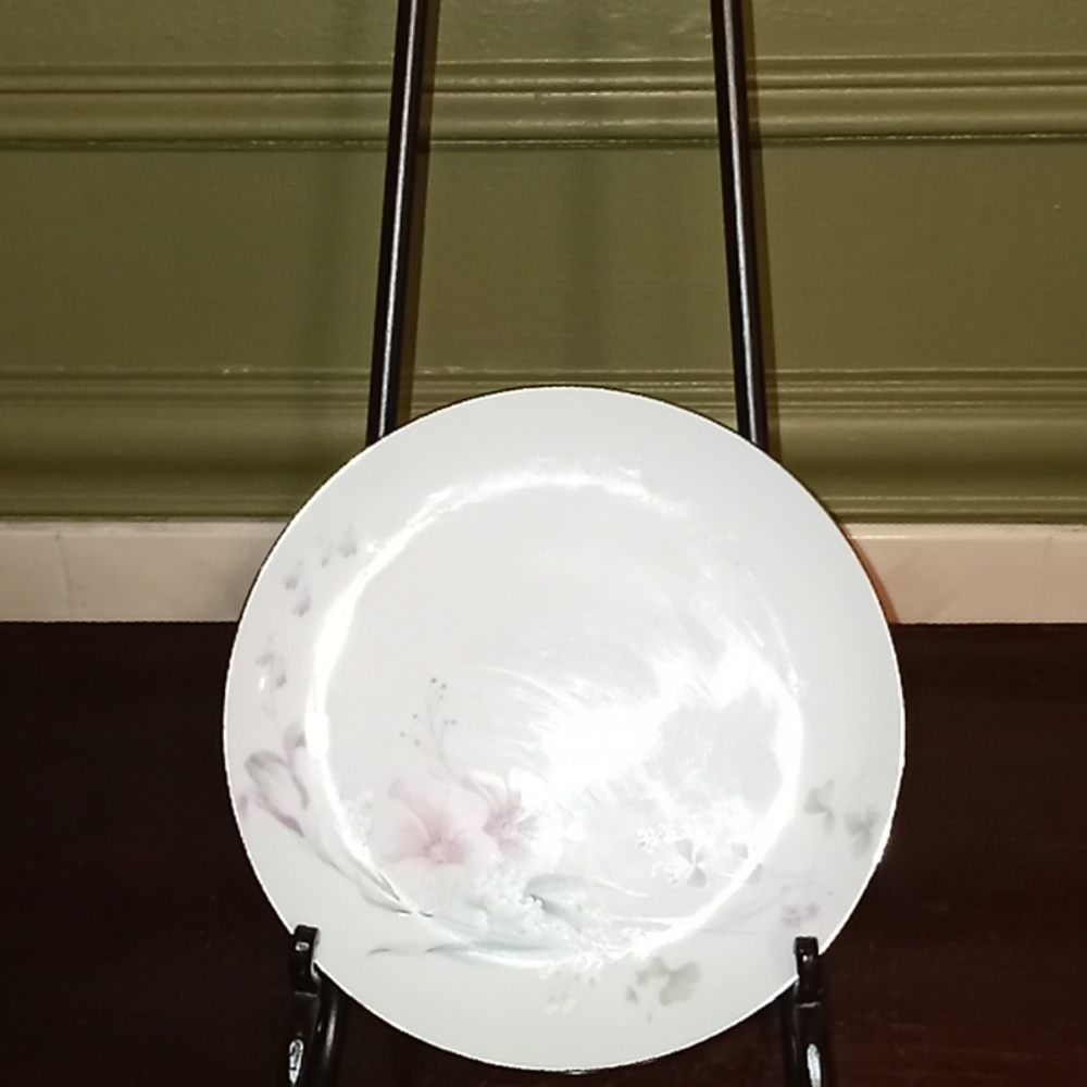 Vintage Courture Pretty Bouquet Salad Plates